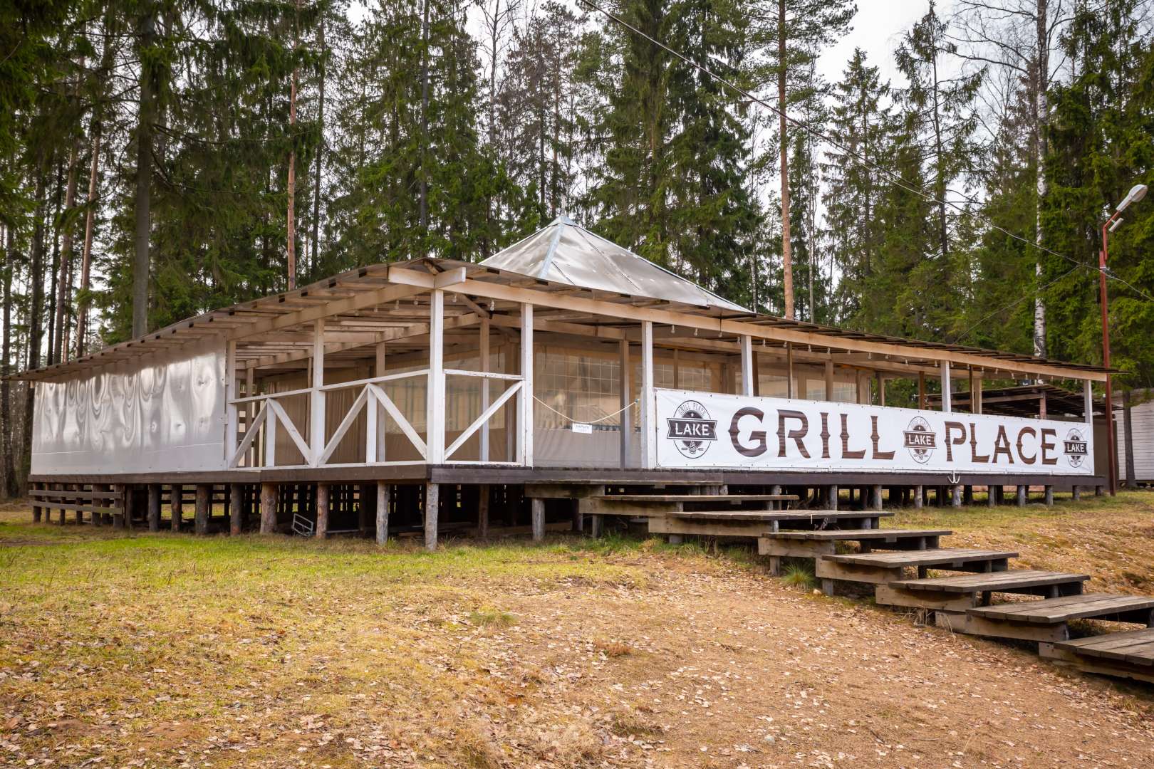 Озеро питкеярви всеволожский район. Мурманское шоссе отдых. Турбаза лазурное озеро. Лазурная турбаза мурманское шоссе. Лазурное озеро мурманское шоссе.
